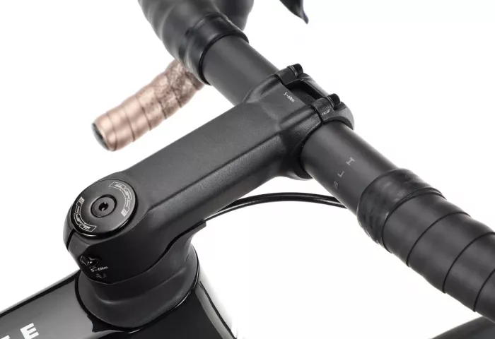 Cestný bicykel HARO RIVETTE CARBON 1 700C #24