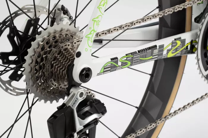 Cestný bicykel HARO RIVETTE CARBON LTD 700C #14