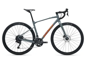 Gravel bicykel GIANT REVOLT 2 700C 2026