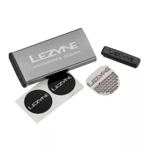 Set na opravu defektov MTB LEZYNE METAL KIT