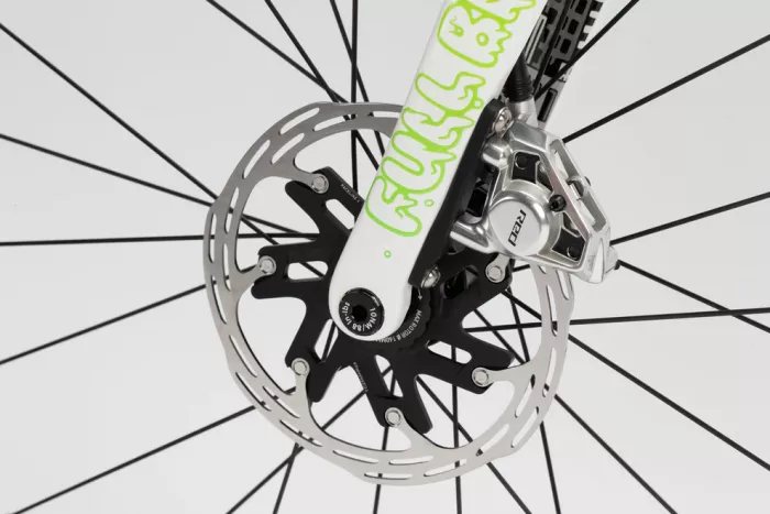 Cestný bicykel HARO RIVETTE CARBON LTD 700C #15