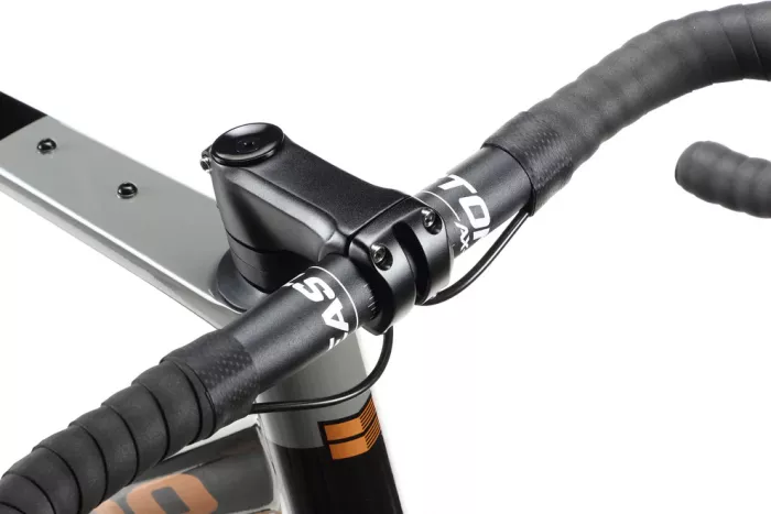 Gravel bicykel HARO BUZZARD CARBON 3 700C #17