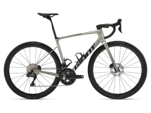 Cestný bicykel GIANT DEFY ADVANCED SL 1 700C 2024