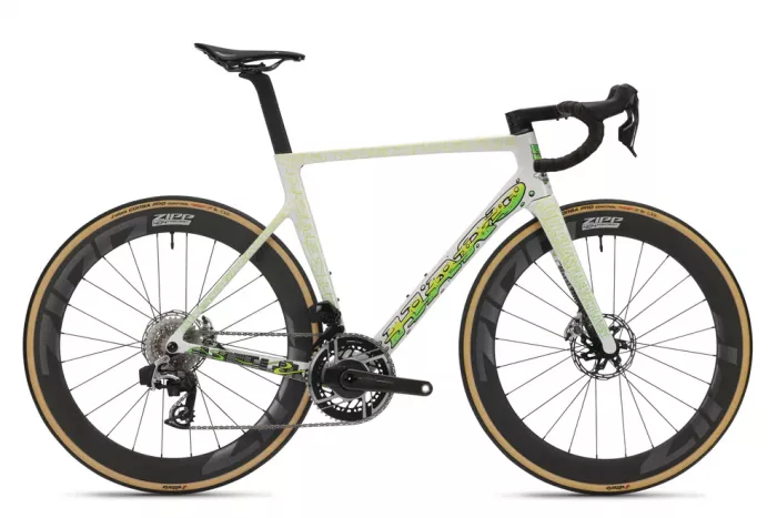 Cestný bicykel HARO RIVETTE CARBON LTD 700C #1